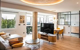 Museo Evolución - Apartamentos Burgos Deluxe